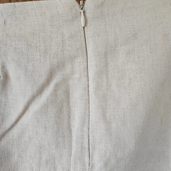 Linen Wrap-around (Lined) Creme Mini Skirt - Forever 21 Contemporary - Medium - Picture 6 of 10